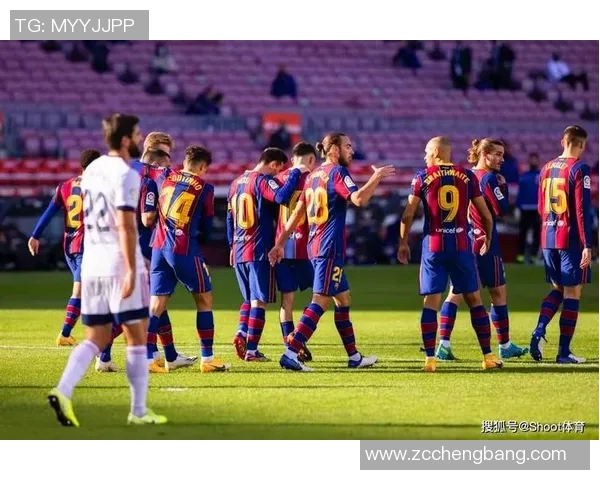 巴萨与费伦激战在即球迷期待精彩对决与历史交锋 巴萨与费伦激战在即球迷期待精彩对决与历史交锋