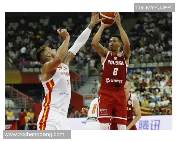 波兰与中国篮球激战实况回顾精彩瞬间与战术分析 波兰与中国篮球激战实况回顾精彩瞬间与战术分析