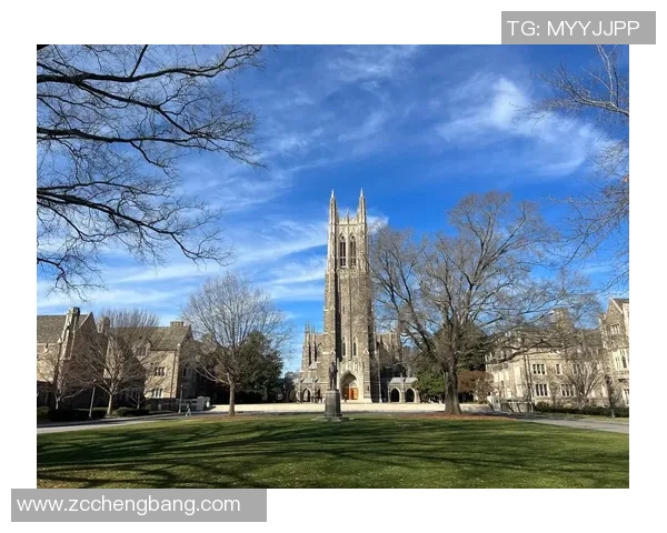 杜克大学与北卡罗来纳大学的经典对决回顾与分析