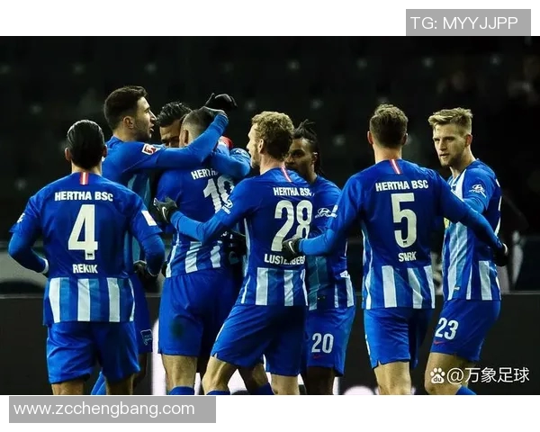 德甲焦点战沙尔克迎战科隆双方争夺关键积分展现激情对决