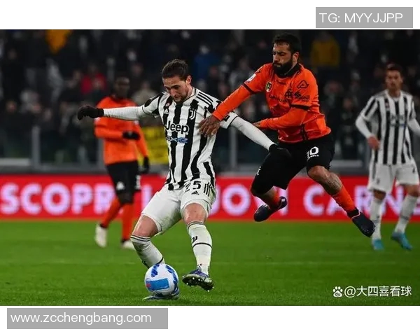 尤文图斯逆袭击败AC米兰，三连胜傲视群雄