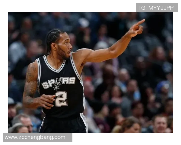 马刺与勇士2017季后赛第三场精彩对决回顾与分析