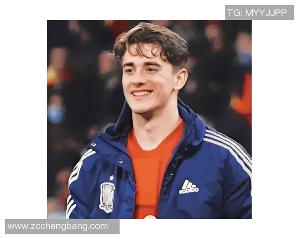 加维引领新时代足球潮流展现年轻球员无限潜力与激情